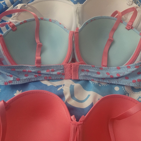 Bras from Rue21 - Picture 2 of 6